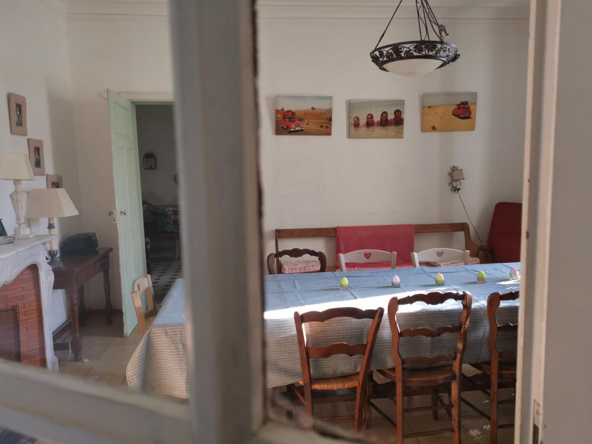 Вілла La Taniere 16 Couchages Vergeze Екстер'єр фото