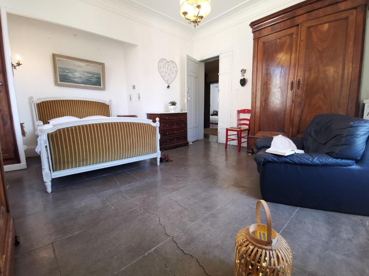 Вілла La Taniere 16 Couchages Vergeze Екстер'єр фото